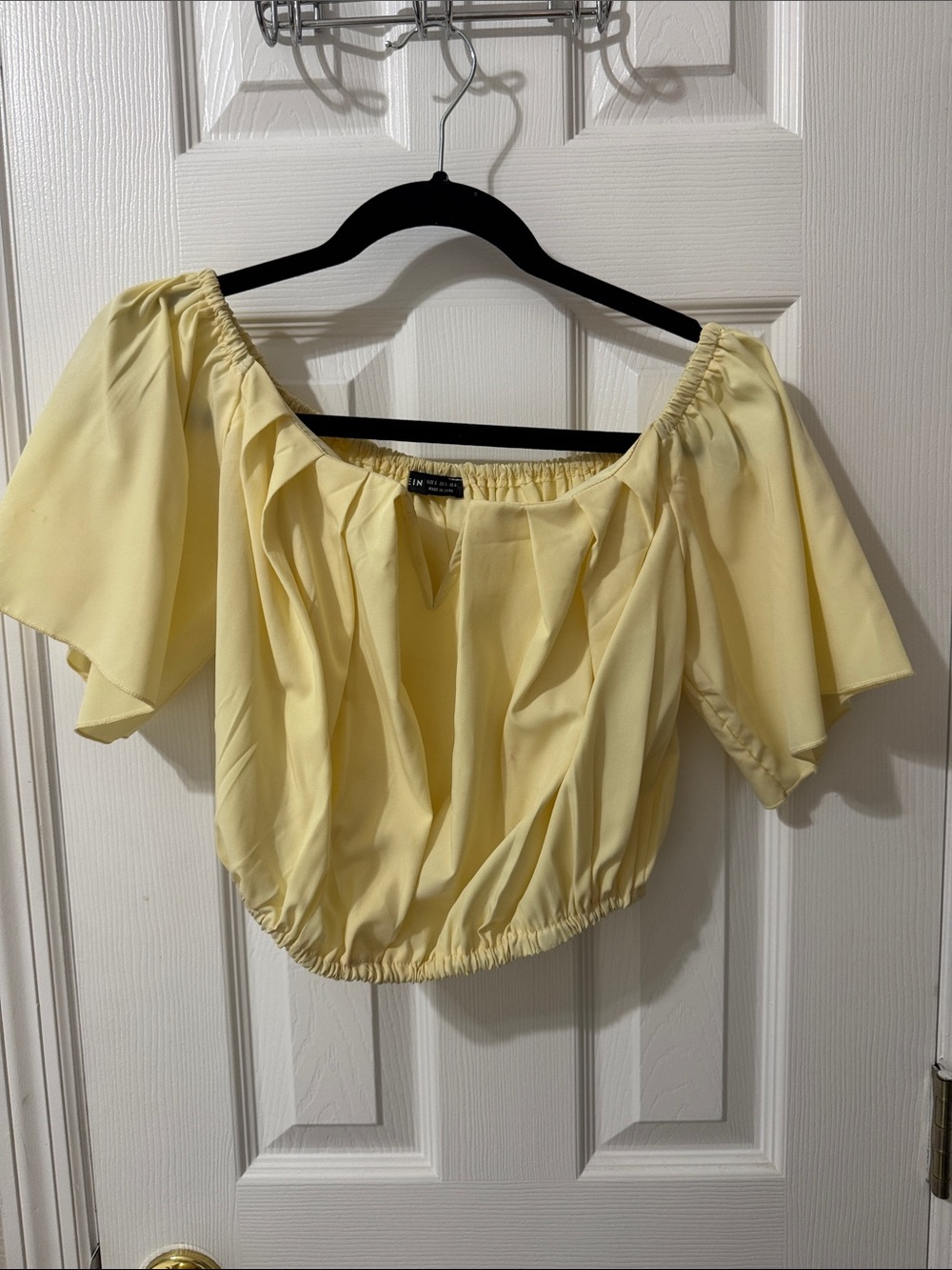 SHEIN Pale Yellow Off-Shoulder Flutter Sleeve Crop Top